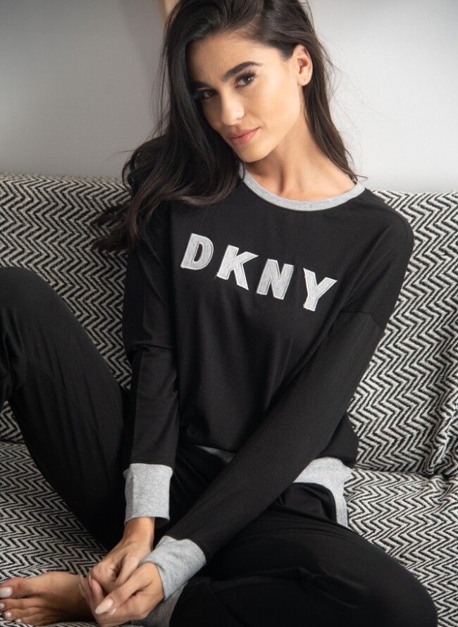 Women's homewear with DKNY logo - Comfort