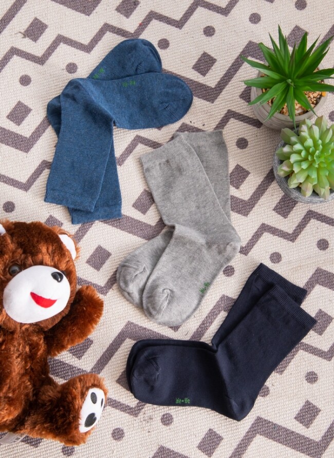 Κάλτσες παιδικές ME-WE μονόχρωμες οικονομική συσκευασία 3 ζεύγη - Comfort  πιτζάμες εσώρουχα και μαγιό